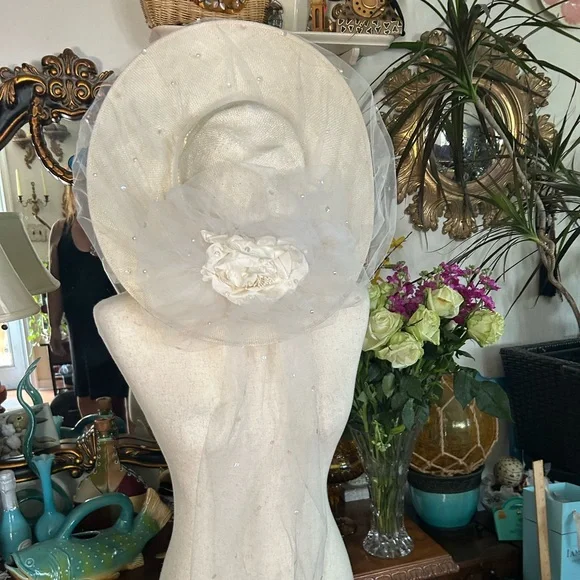 Vintage Whittall & Javits Cream Straw Derby Church Hat w  display picture 3